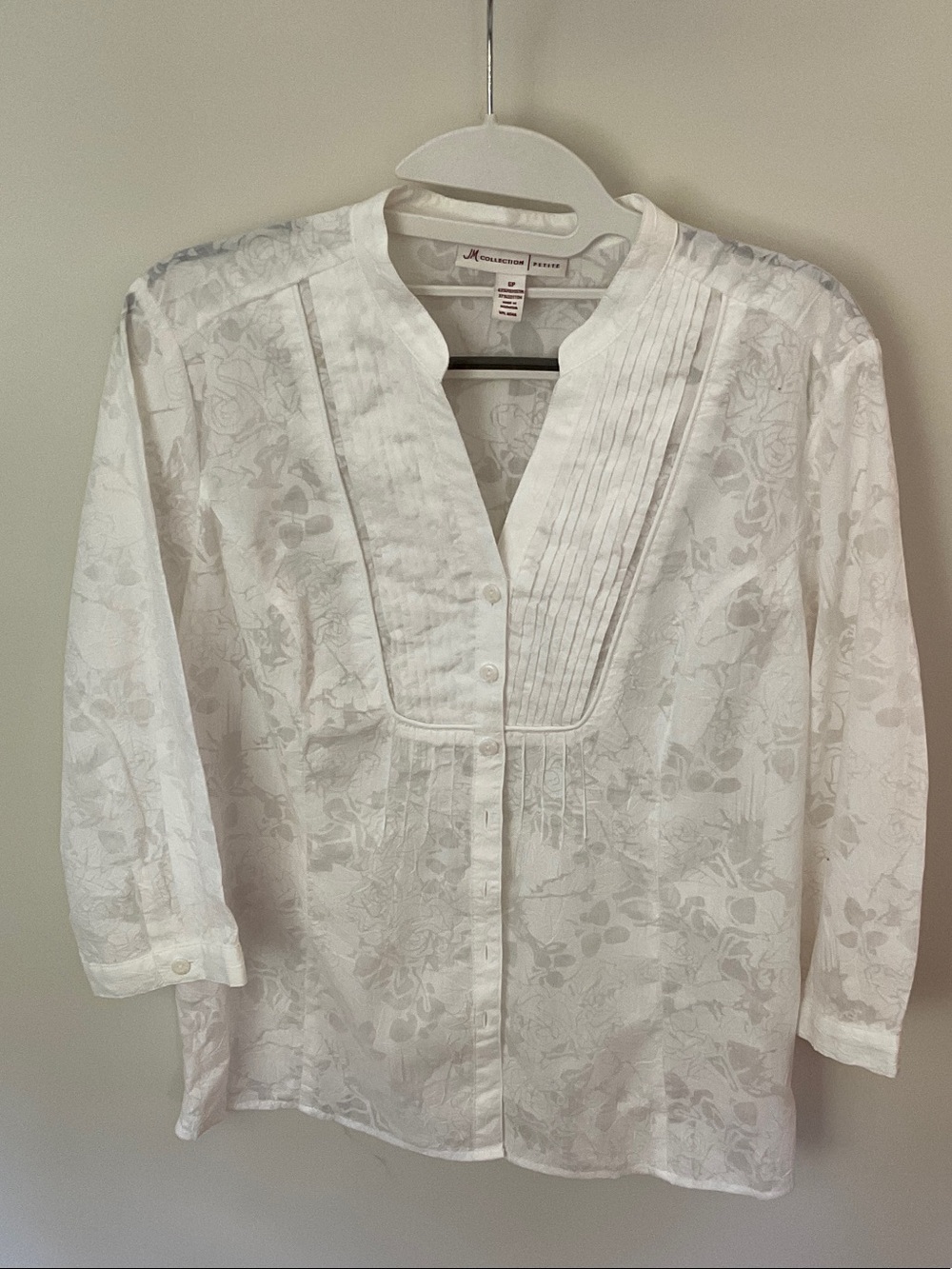 JM Collection White Pintuck Floral Button-Front Women’s Top